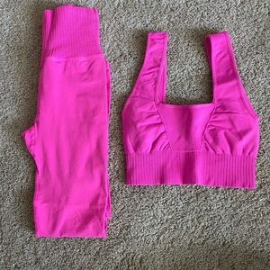 Free People FP Movement Good Karma hot pink workout set in XS/S.